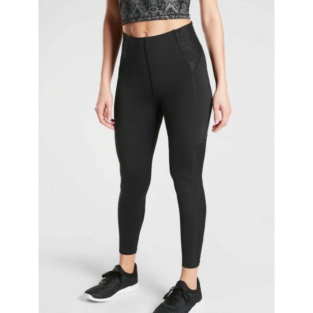 ATHLETA Stay Fly Reflective 7/8 Tights Small Tall Black Workout Gym Running‎ Run